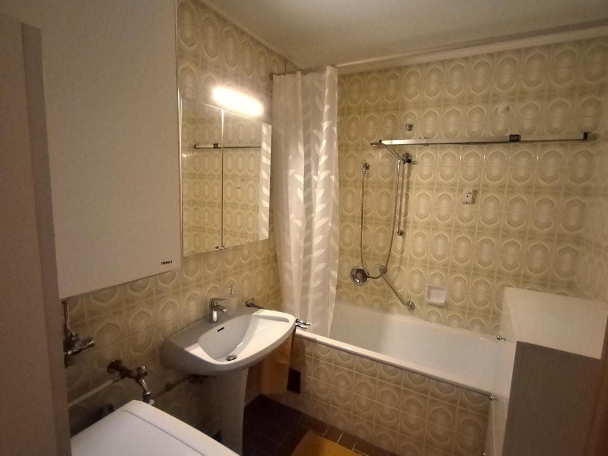Waldeslust Warmbad Mit Balkon Und Privatem Parkplatz Apartment Villach Exterior photo